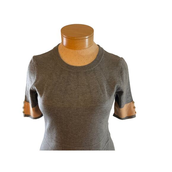 Liz Claiborne Women's Medium Gray Dress Short Sleeve Ribbed Knit Gold Buttons - Picture 11 of 15